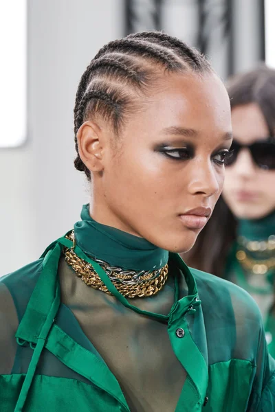 Look 103